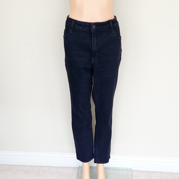 Old Navy High -Rise Straight Jeans Pants - Picture 2 of 10